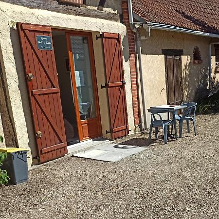 Agreable Studio Dans Le Centre Historique La Ferté-Saint-Aubin Екстериор снимка